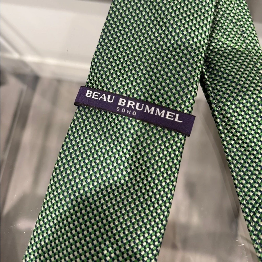 Beau Brummel Soho 100% Silk Handmade Tie